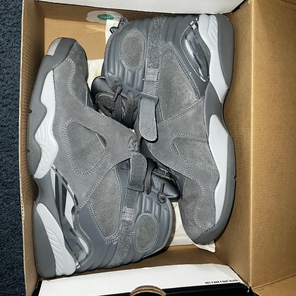 Jordan 8 Retro Cool Grey